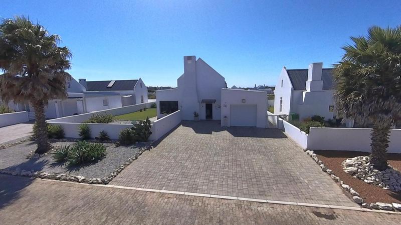 2 Bedroom Property for Sale in Lampiesbaai Western Cape